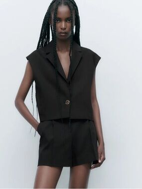 Zara Cropped Cotton Vest in Black